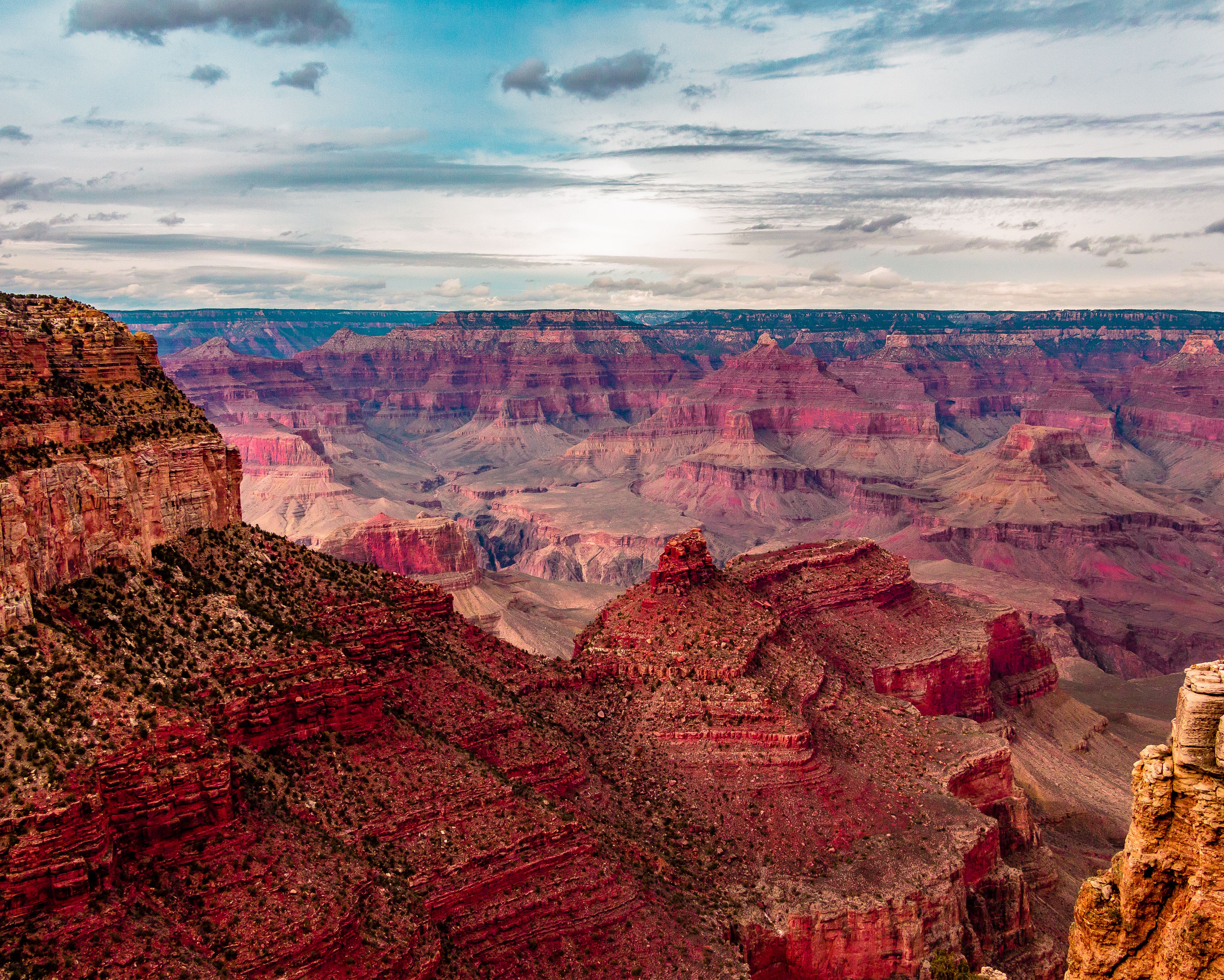 Foto aérea do Grand Canyon, local onde estão algumas das estratificações mais famosas do mundo