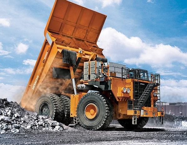 Um dos grandes caminhões de mineração do mundo