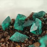 Novo mineral na área, Kernowite é o nome dele